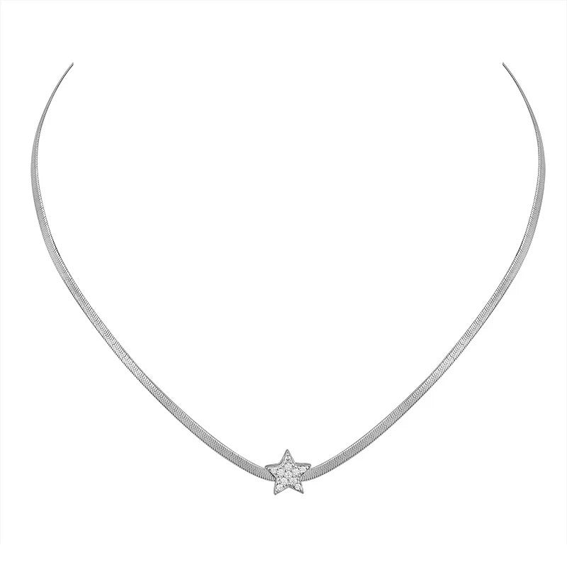 Damen Halskette mit funkelndem Sternanhänger aus hochwertigem Edelstahl Shop Nory