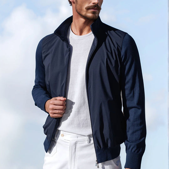 Herren stylische Freizeitjacke mit hohem Kragen und praktischen Taschen
