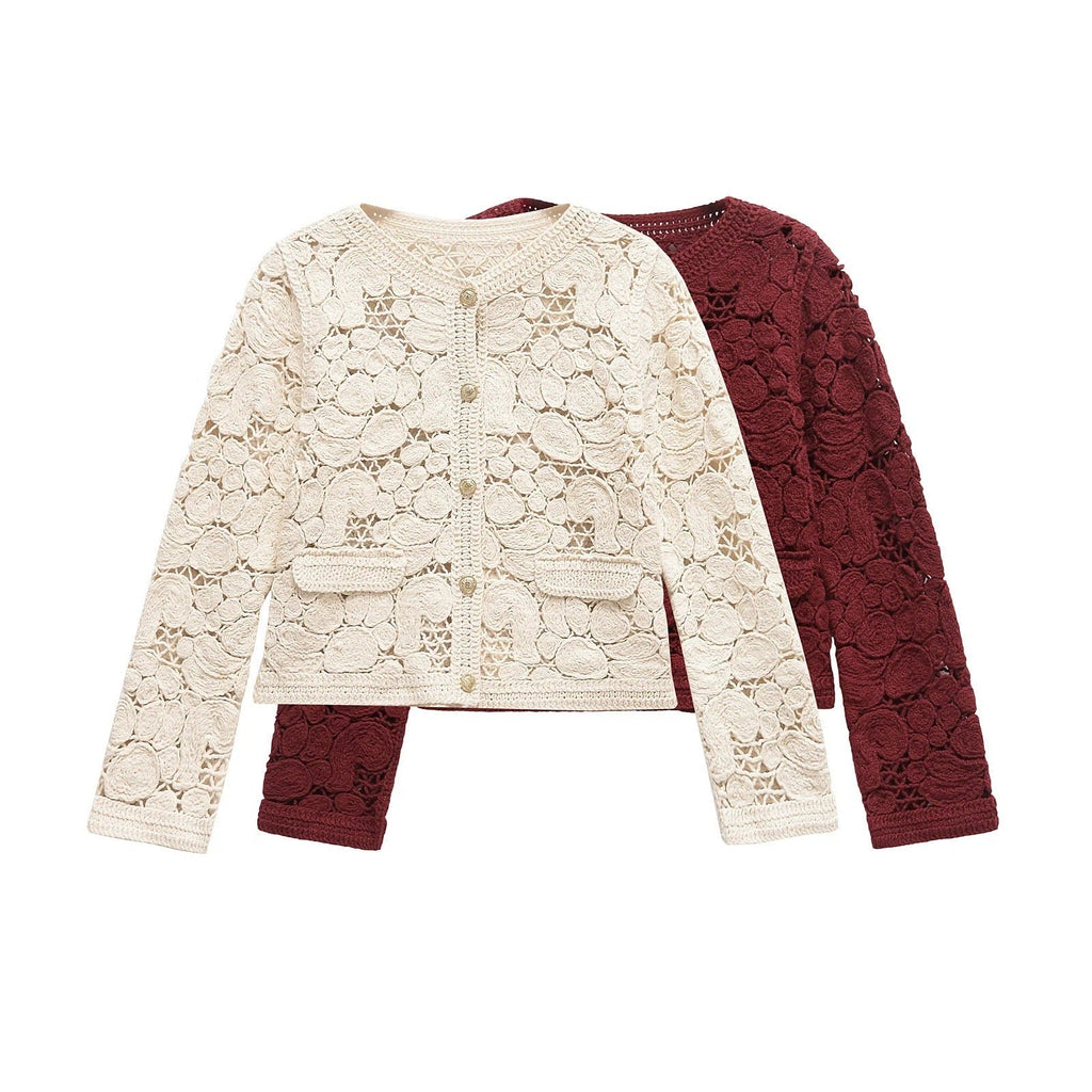 Damen Strickjacke Aus Feiner Spitze mit Dekorativen Knopfdetails und Eleganter Silhouette