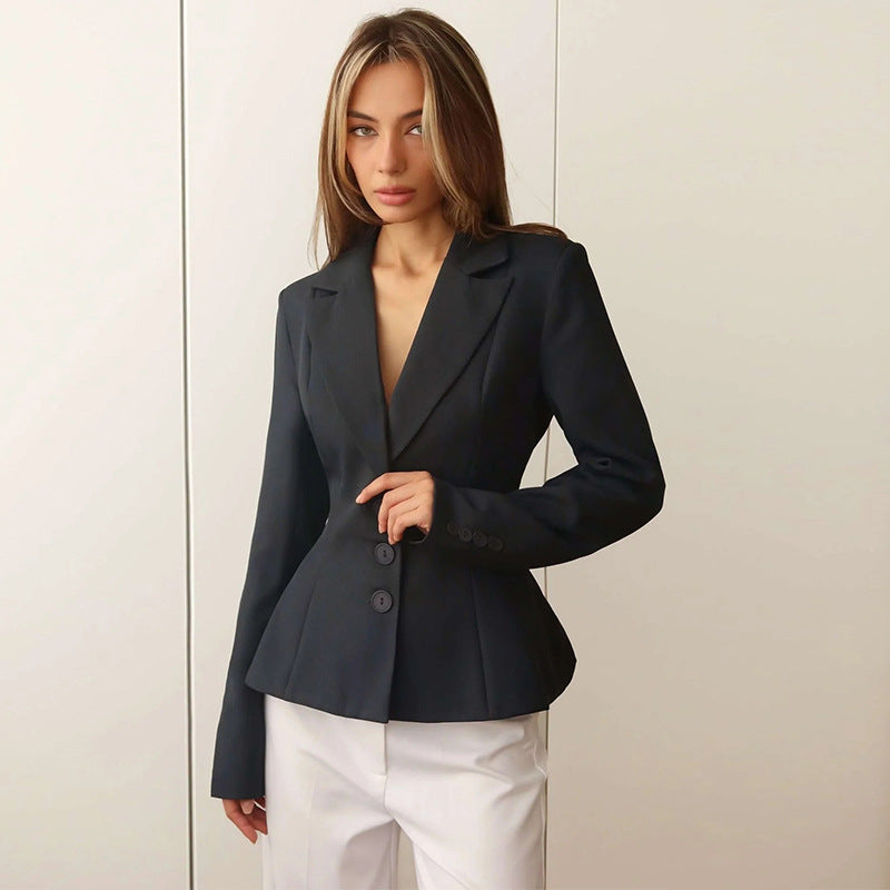 Damen taillierter Blazer mit elegantem Revers