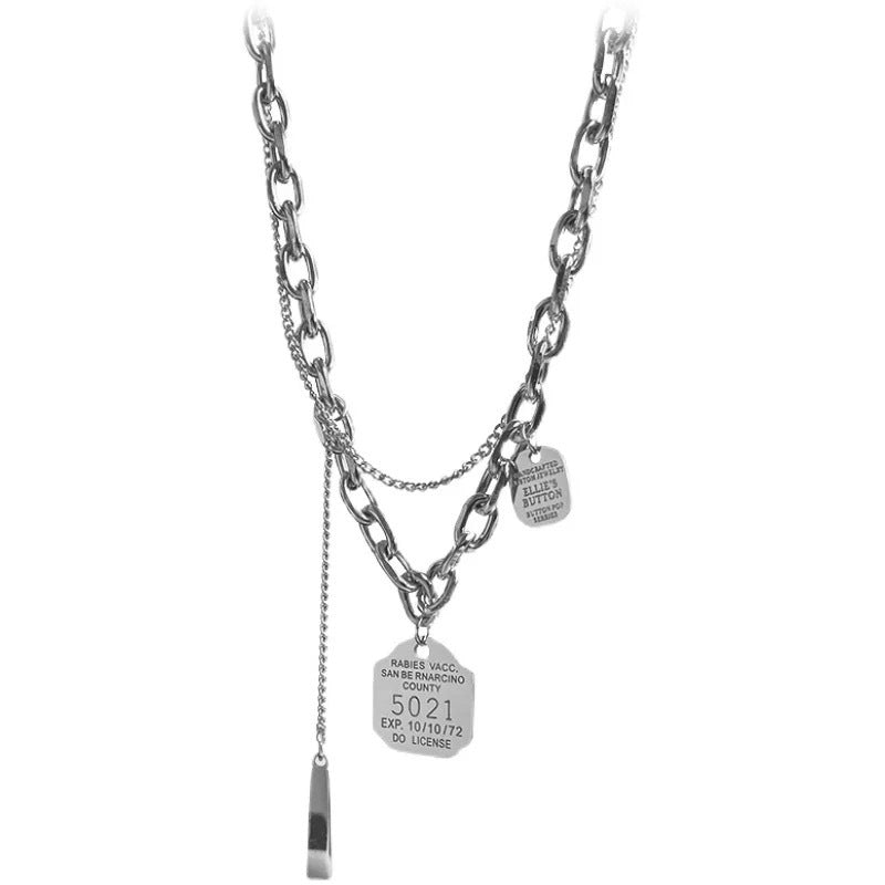 Damen Kette mit modernen Anhängern und urbanem Design Shop Nory