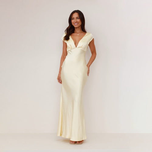 Damen Elegantes Maxikleid mit tiefem V-Ausschnitt und fließendem Satinmaterial