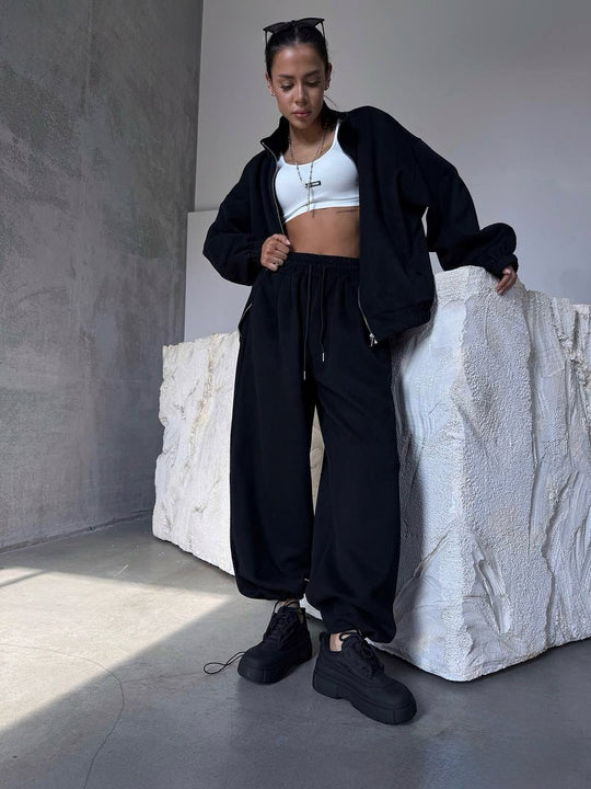 Damen oversized Sweatset mit Reißverschlussjacke und weiten Jogginghose Shop Nory