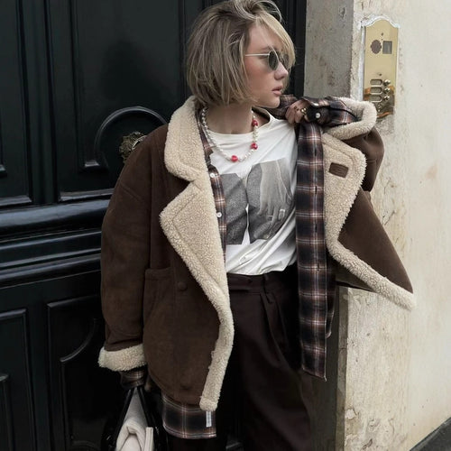 Damen Oversized Kurzjacke aus Wildlederoptik mit Teddyfutter und großem Reverskragen Shop Nory