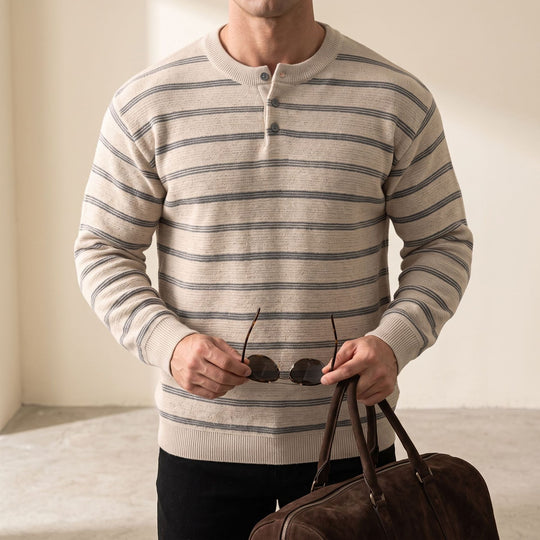 Herren Henley‑Strickpullover mit feiner Struktur und horizontalen Streifen Shop Nory