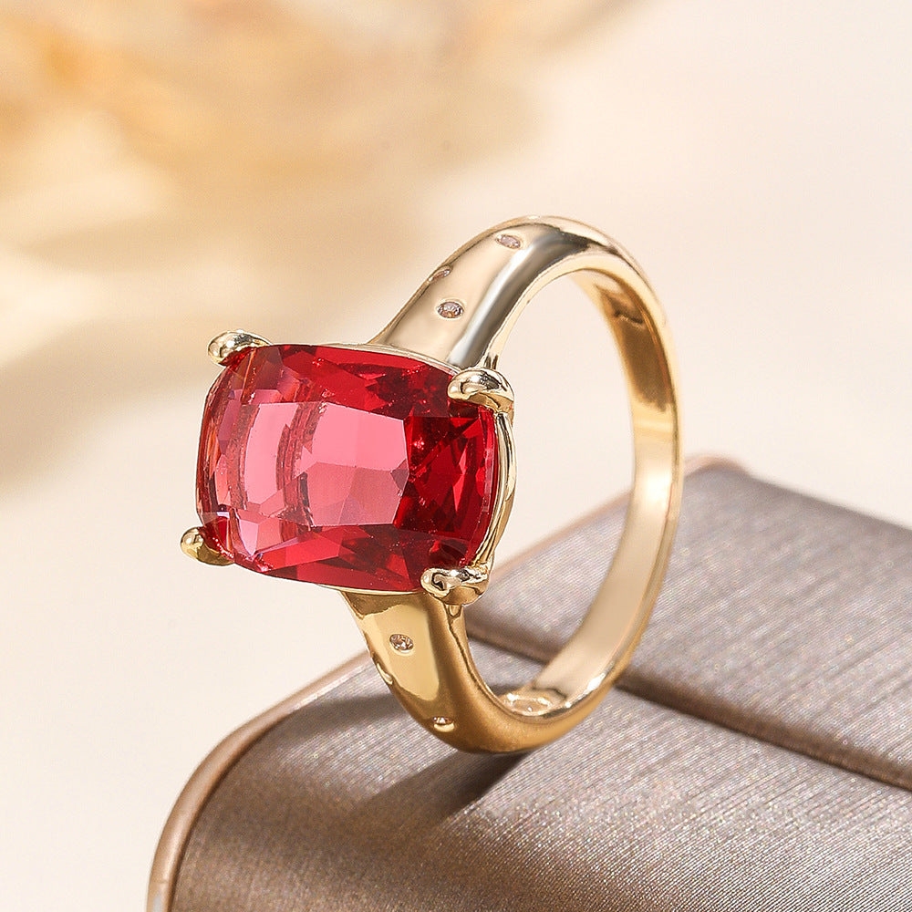 Damen eleganter Goldring mit facettiertem Kristall Shop Nory