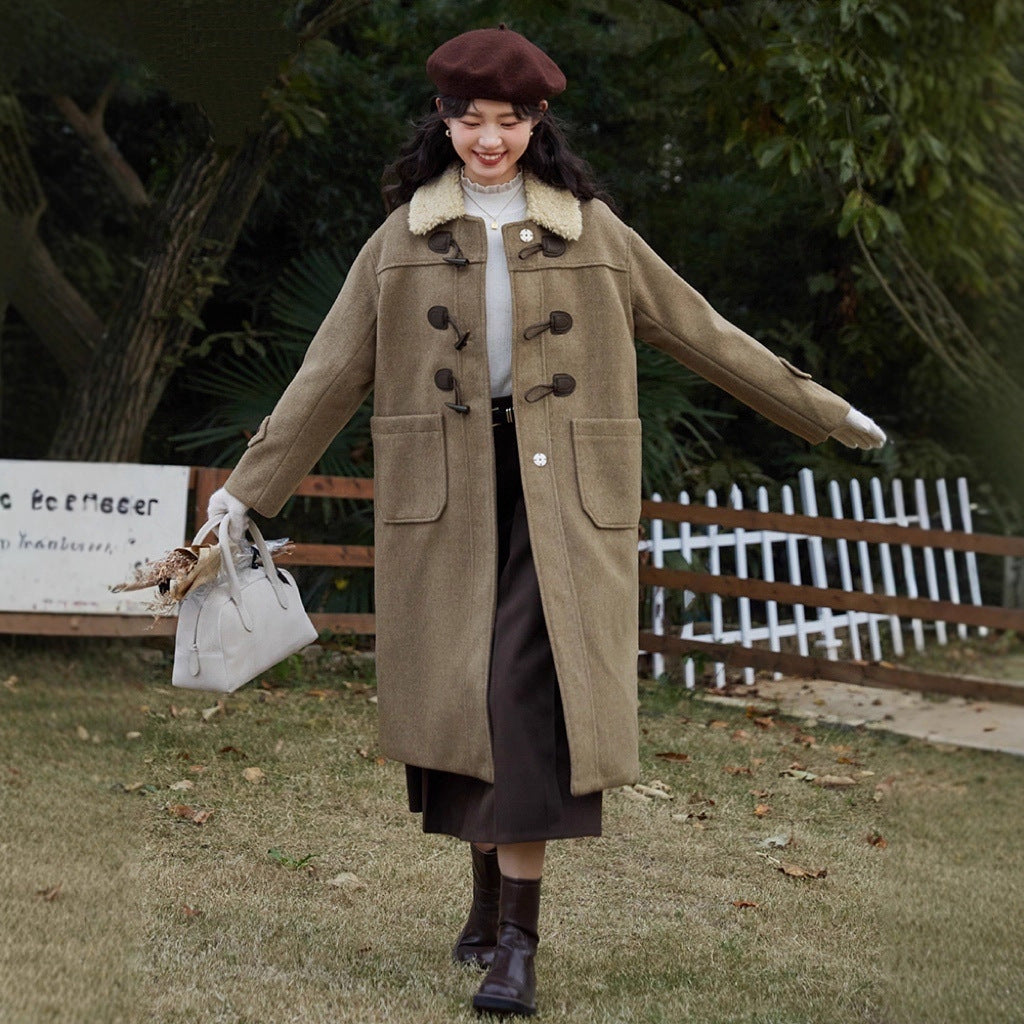 Damen Langer Duffle‑Mantel mit Teddykragen, Knebelverschlüssen und aufgesetzten Taschen Shop Nory