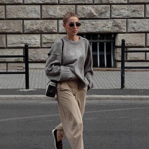Damen Oversize Strukturstrick-Pullover mit überlangen Ballonärmeln und Rundhalsausschnitt Shop Nory