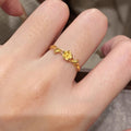 Damen Zierlicher Ring mit floralem Design und feiner Detailarbeit Shop Nory