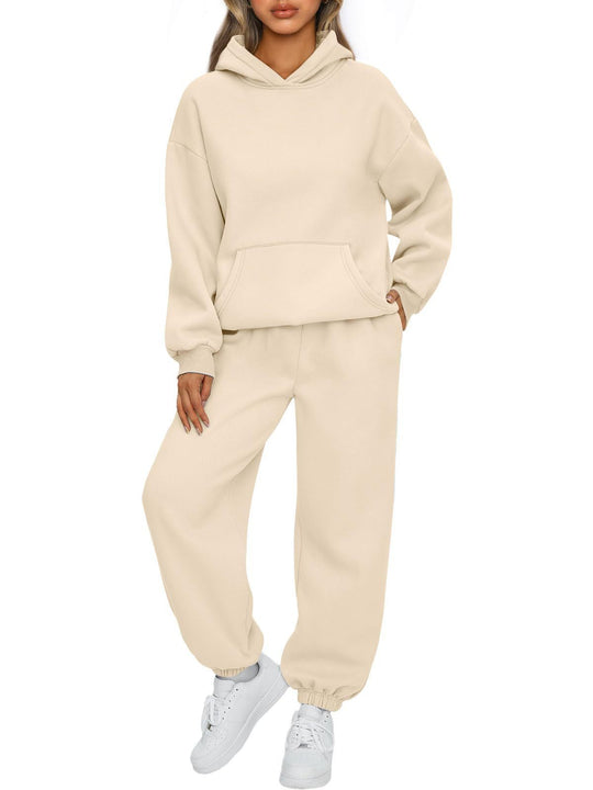 Damen nan Relaxed Loungewear-Set mit Kapuzenpullover und hochgeschnittener Jogginghose aus weichem Baumwollfleece Shop Nory