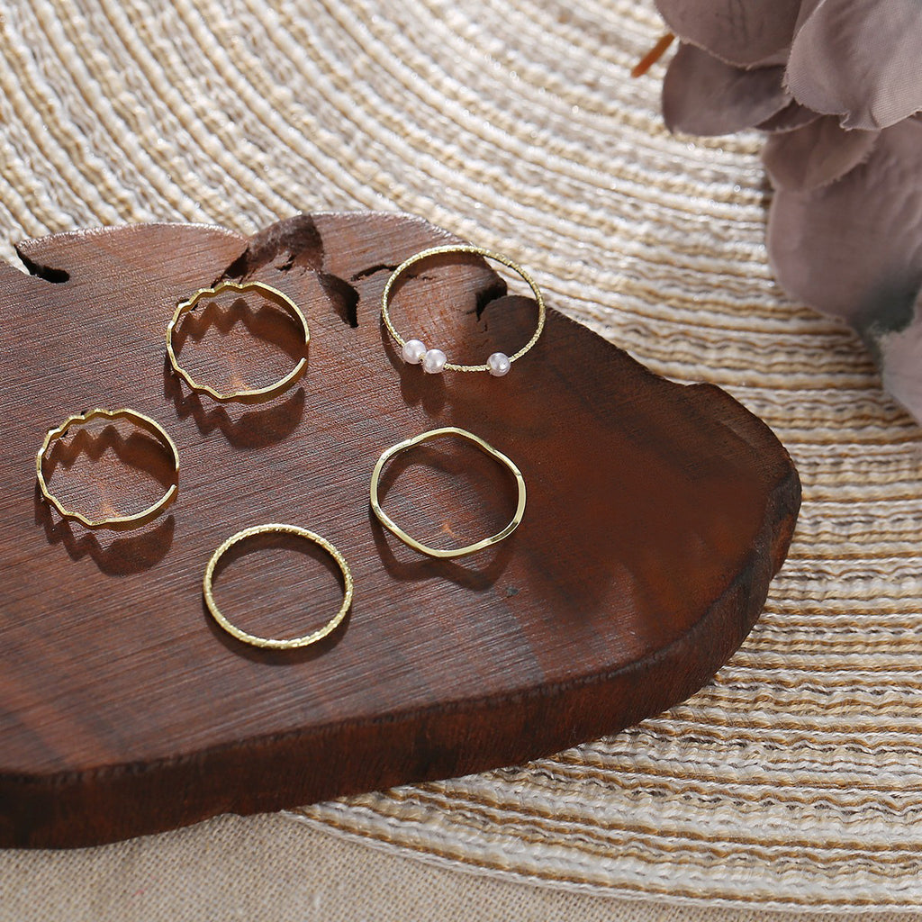 Damen Ring-Set mit einzigartigen Designs und filigranen Details Shop Nory