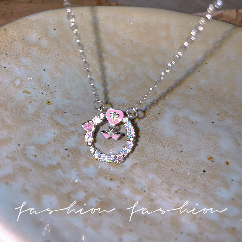 Damen Halskette mit filigranem Anhänger und funkelnden Zirkonia Shop Nory