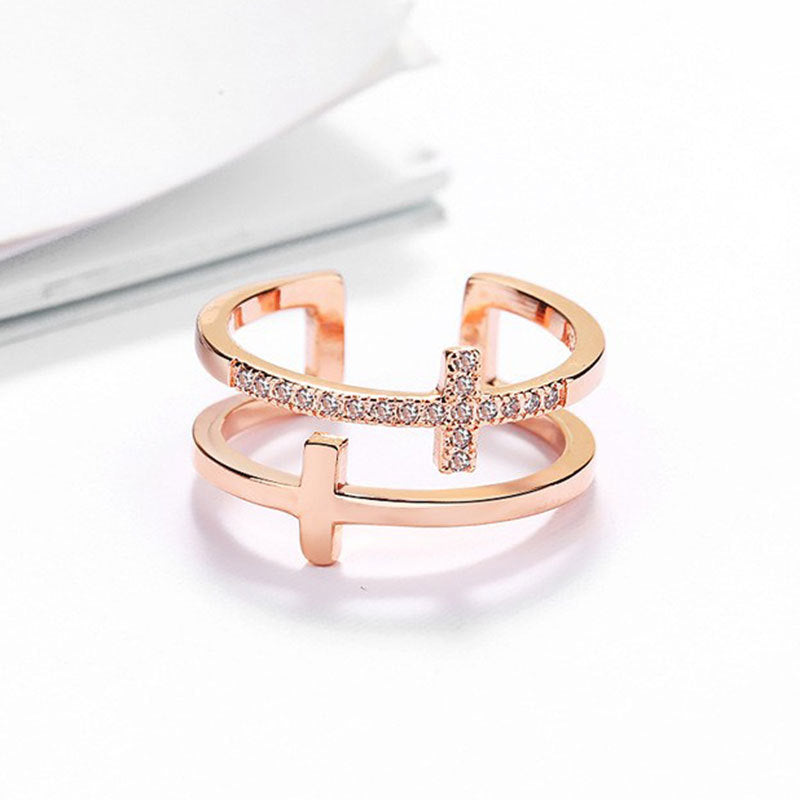 Damen Designer Ring mit funkelnden Kristallverzierungen Shop Nory