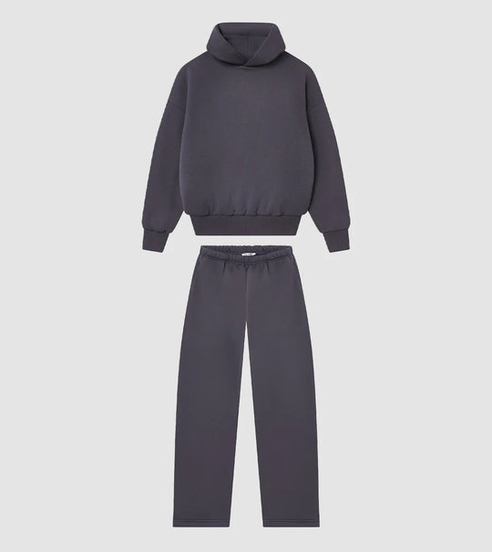 Unisex nan gemütliches Loungewear-Set mit hohem Rollkragen, relaxed-fit Sweatshirt und gerader Sweatpants Shop Nory