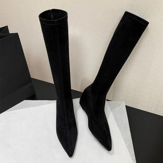 Damen Kniehohe Stretch‑Stiefel mit spitzer Zehenpartie und integriertem Keilabsatz Shop Nory