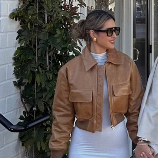 Damen Kurze Lederoptik-Blousonjacke mit großen Pattentaschen und geripptem Bund Shop Nory