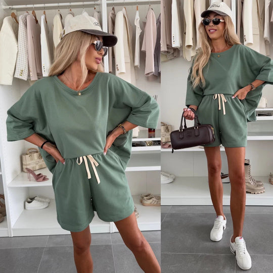 Damen lässiges Kurzarm Set aus Oversized Oberteil und Shorts Shopnory