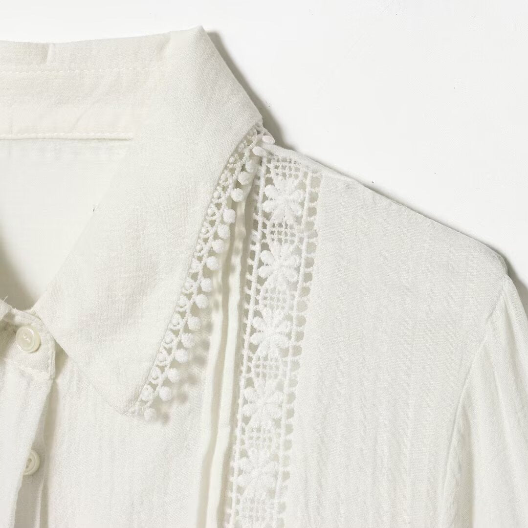 Damen Bluse mit zarter Spitzenapplikation, verdeckter Knopfleiste und Ballonärmeln Shop Nory