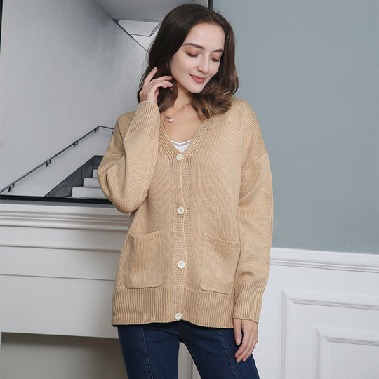 Damen Feiner Oversize-Strickcardigan mit V-Ausschnitt, Knopfleiste und aufgesetzten Eingrifftaschen Shop Nory