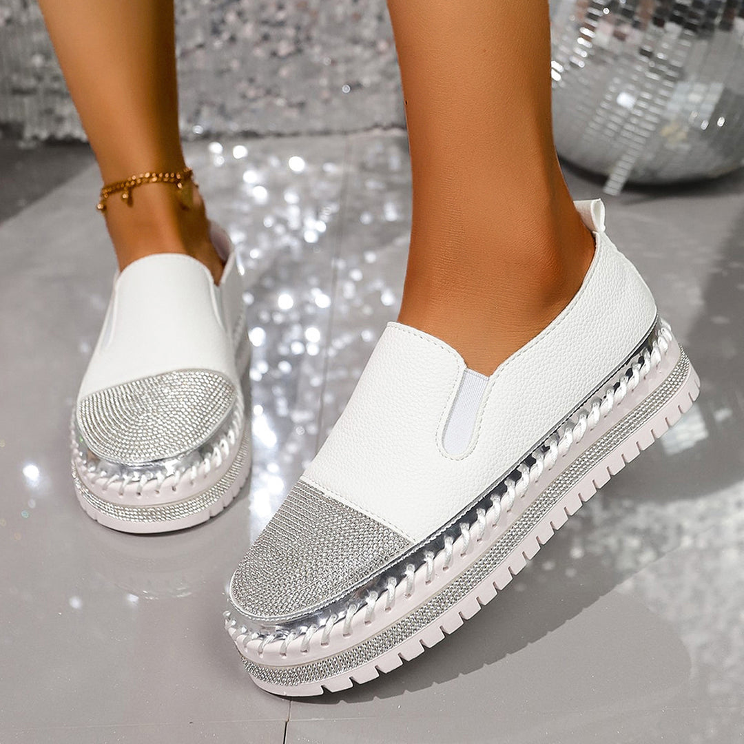 Damen glänzende Slip-On Plateau-Sneaker mit geflochtenem Rand und elastischem Einsatz Shop Nory