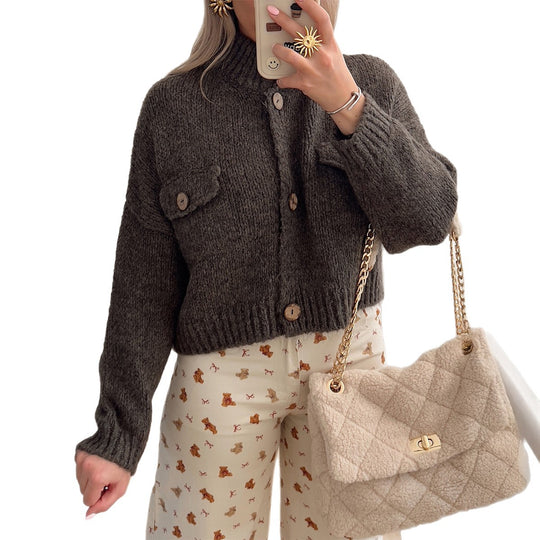 Damen nan kuschelige Strickjacke mit Holzknöpfen und Brustklappe Shop Nory