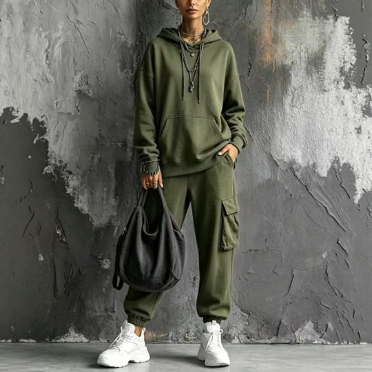 Damen Oversize Hoodie- und Cargo-Jogger-Set aus French Terry Shop Nory