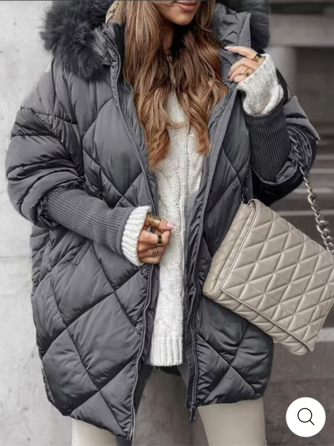 Damen langer gesteppter Winterparka mit großer Kapuze und Kunstfellbesatz Shop Nory