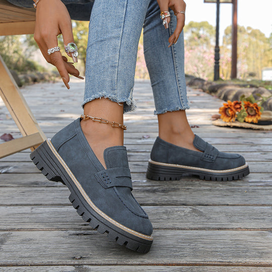 Damen robuste Loafer mit markanter Profilsohle, weichem Veloursoptik-Obermaterial und gepolstertem Komfortfußbett Shop Nory