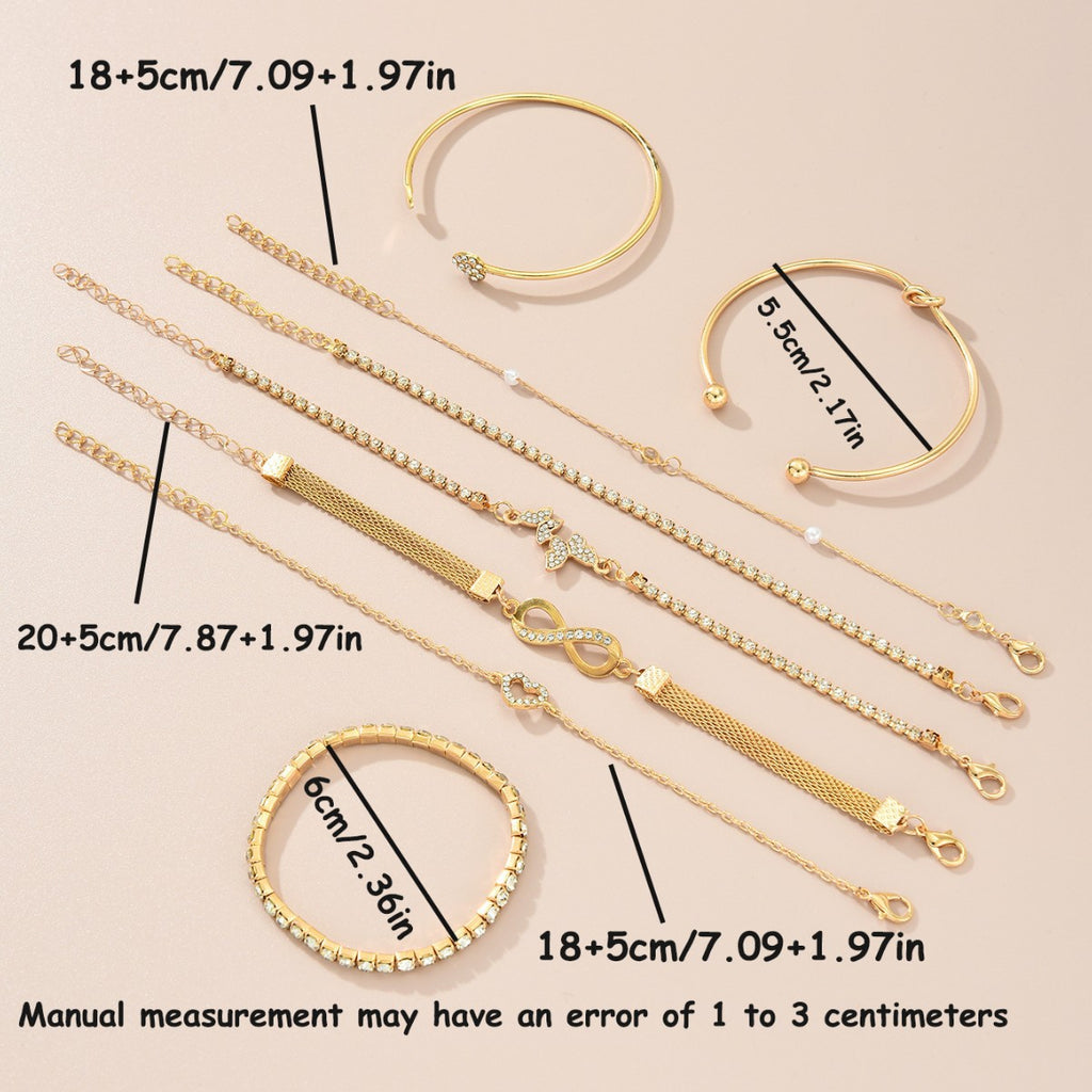 Damen Armreif-Set mit funkelnden Herzen und eleganten Elementen Shop Nory