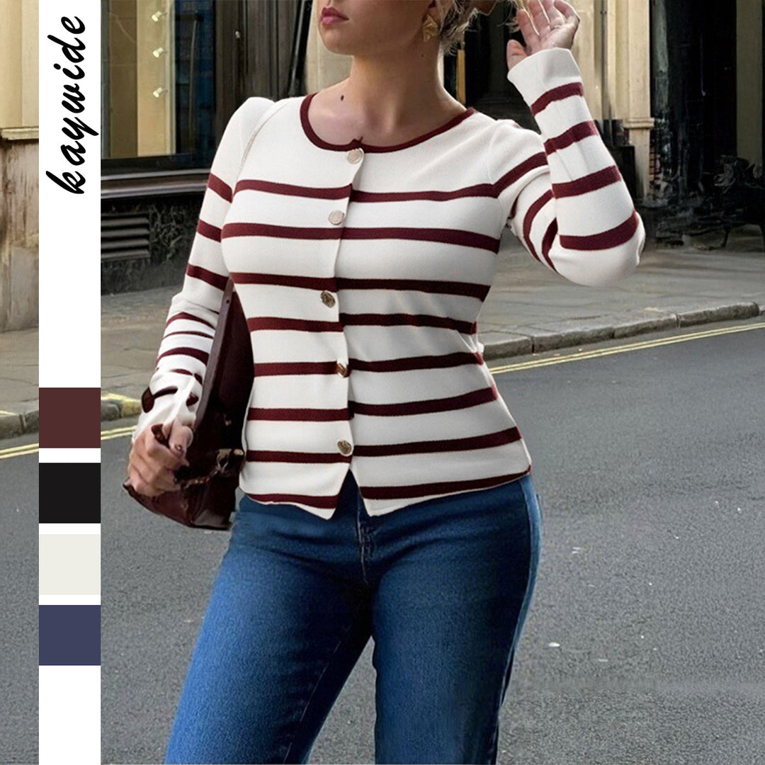 Damen nan gestreifte Feinstrick-Cardigan mit Rundhalsausschnitt, figurbetonter Passform und dekorativen Knöpfen Shop Nory