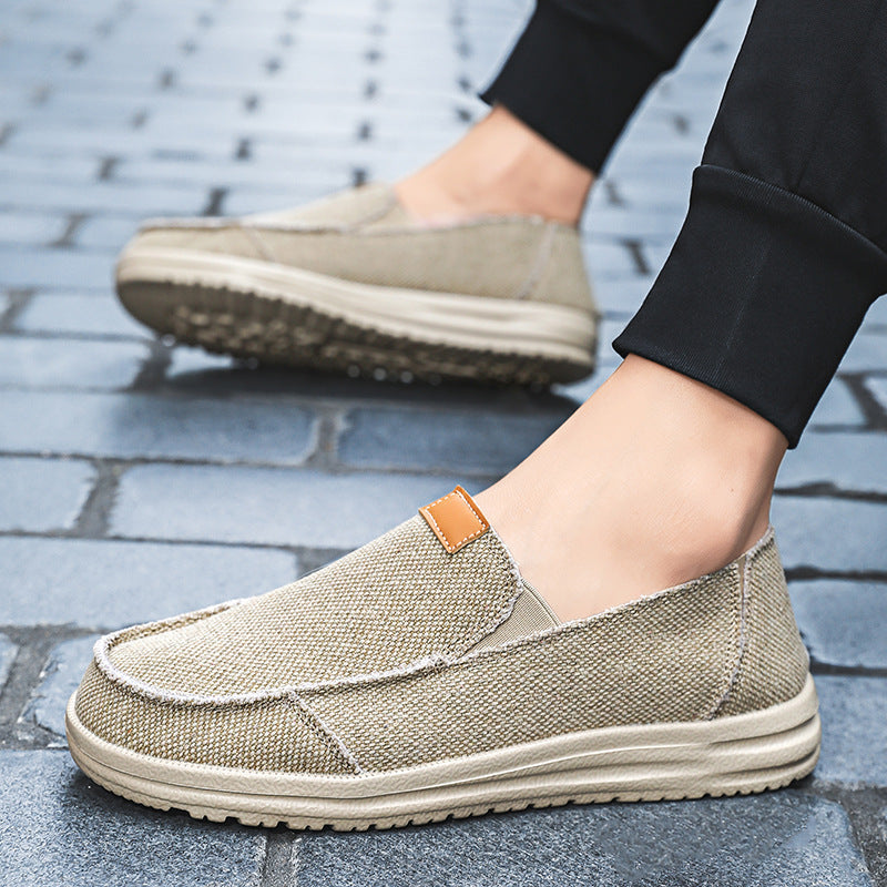Damen Freizeitliche Slipper mit elastischen Einsätzen und rutschfester Sohle