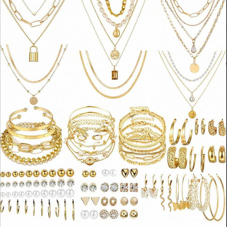 Damen Schmuckset mit vielfältigen Anhängern und eleganten Details Shop Nory