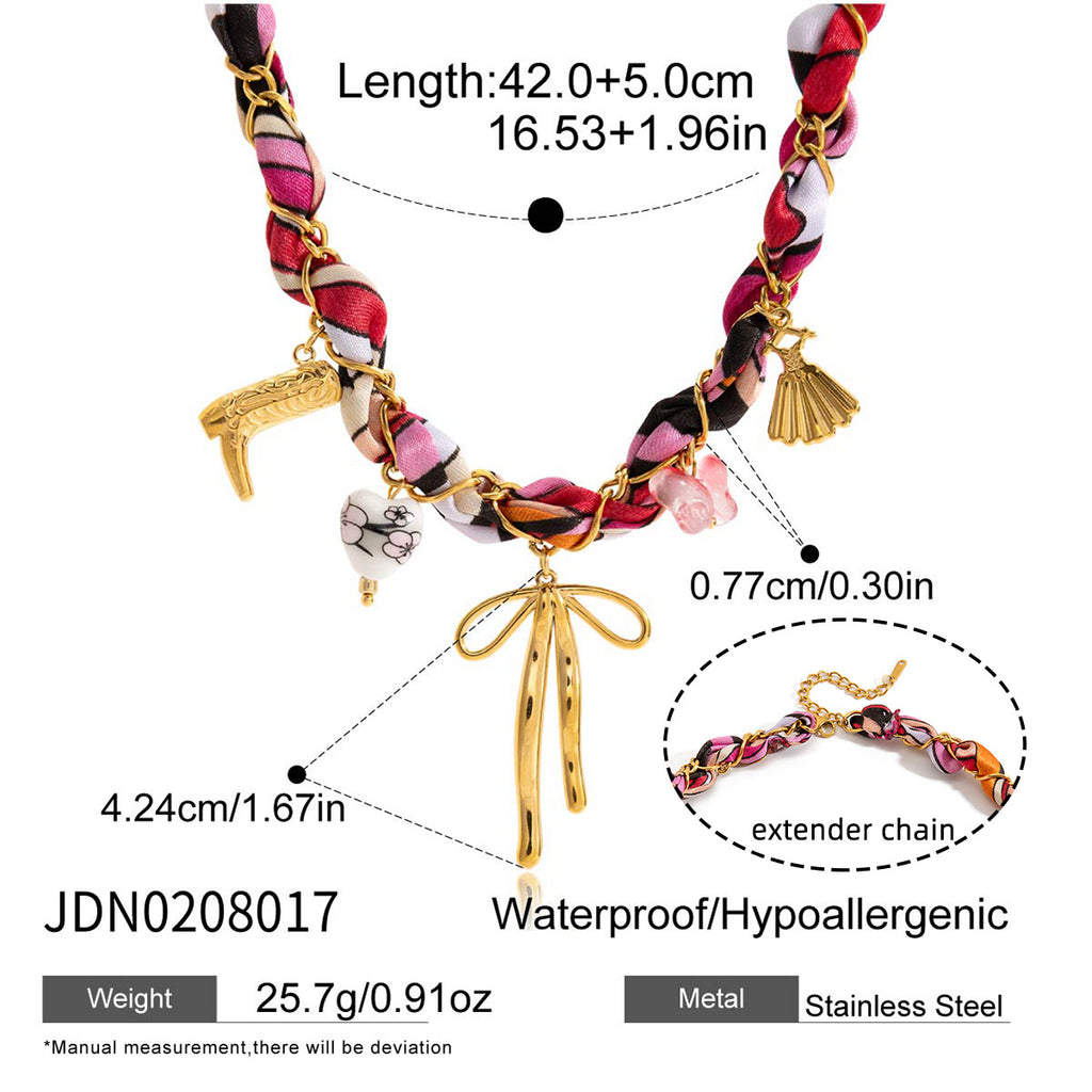 Damen Halskette mit bunten floral-motivierten Anhängern und hochwertiger Edelstahlverarbeitung Shop Nory