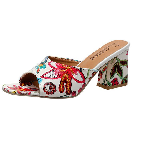 Damen Slip-On Mules mit floralem Allover-Print, mittelhohem Blockabsatz und gepolstertem Komfortfußbett Shop Nory