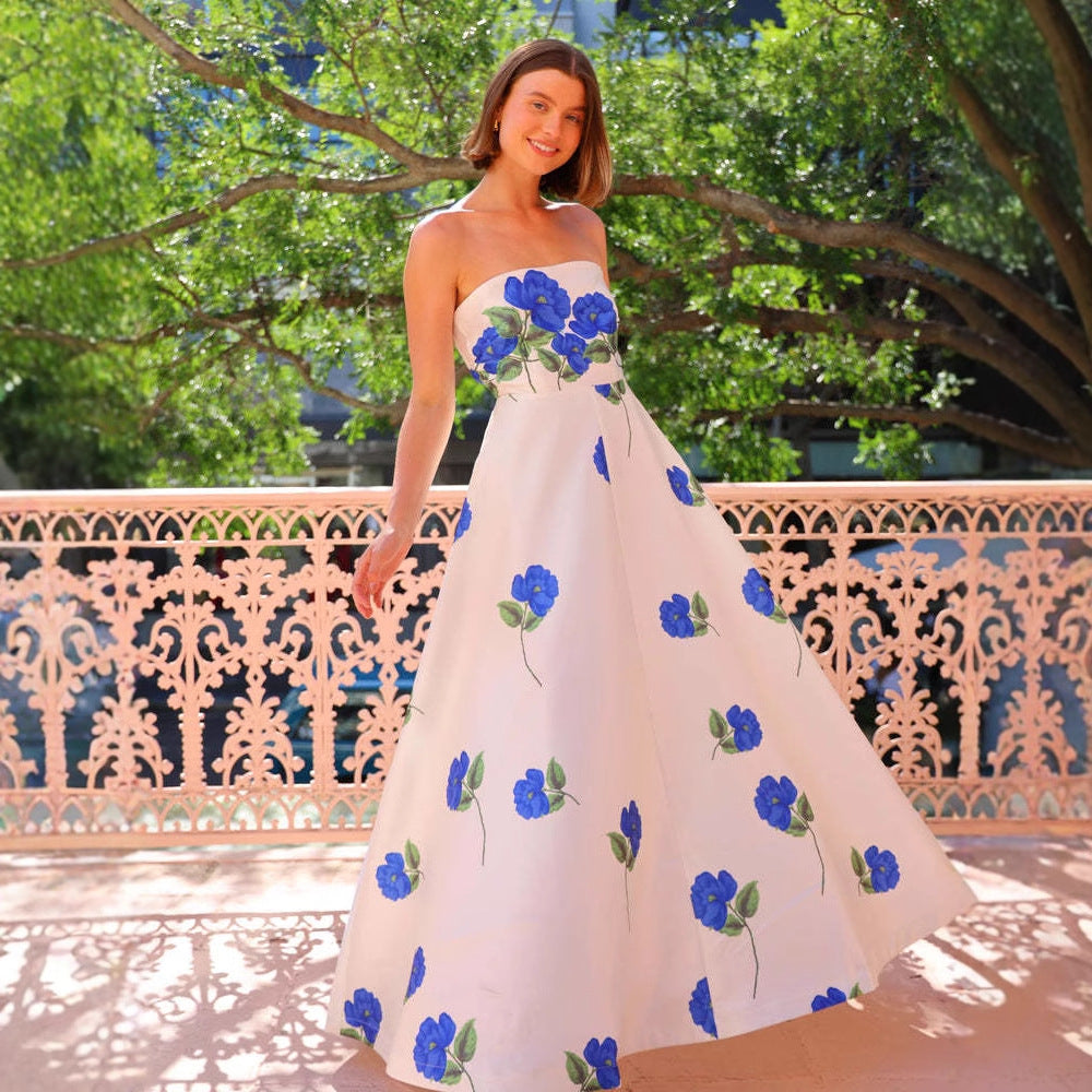 Damen Ballkleid mit floralem Oberteil und schwingendem Rock