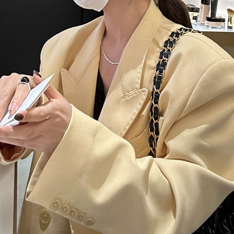 Damen Minimalistische Halskette im eleganten Wellen-Design Shop Nory