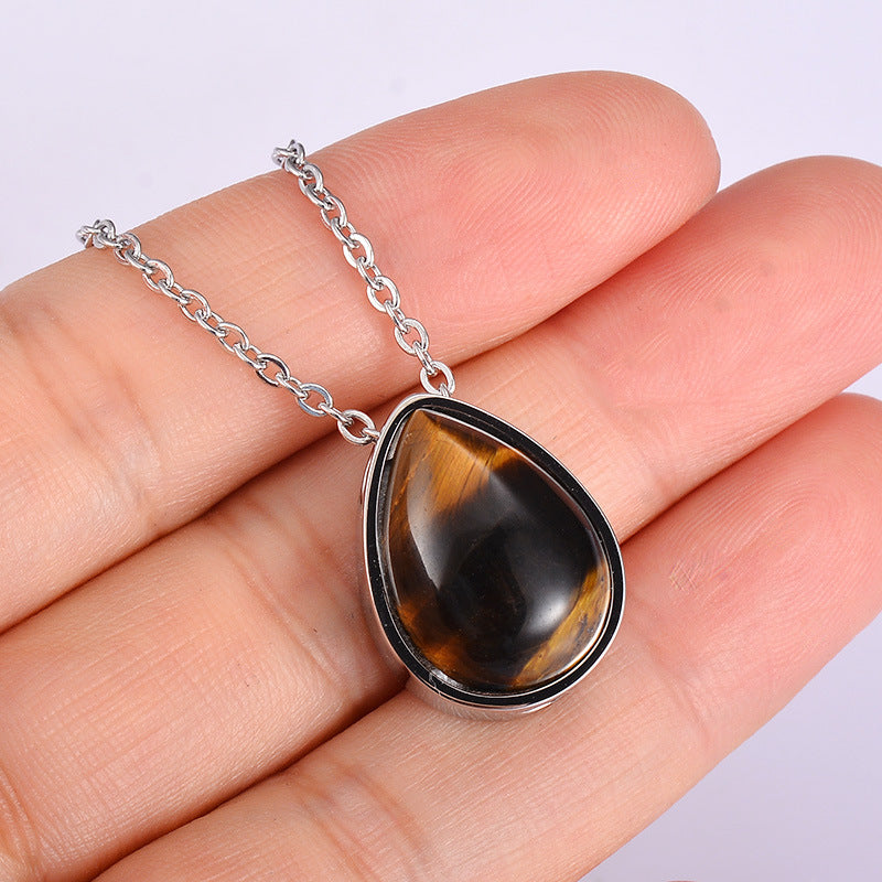 Damen Halskette mit tropfenförmigem Kristallanhänger aus hochwertigem Silber Shop Nory