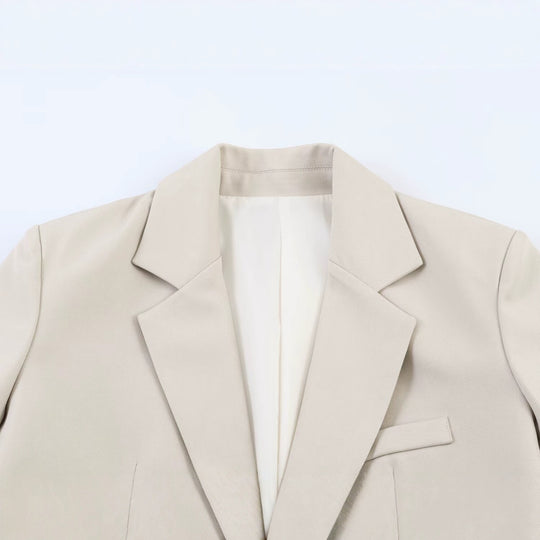 Damen Taillierter Blazer mit softem Revers und Leistentaschen Shop Nory