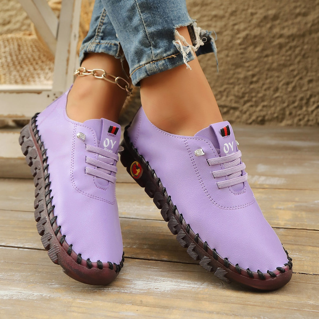 Damen Bequeme Lederoptik-Slipper mit flexibler Profilsohle und Mokassin-Naht Shop Nory