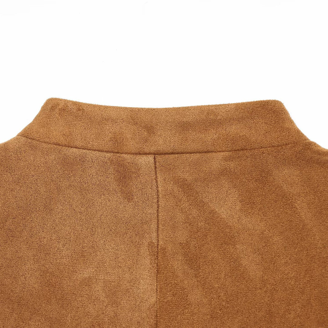 Damen Kurzjacke aus Veloursoptik im Military‑Stil mit Stehkragen und asymmetrischem Saum Shop Nory