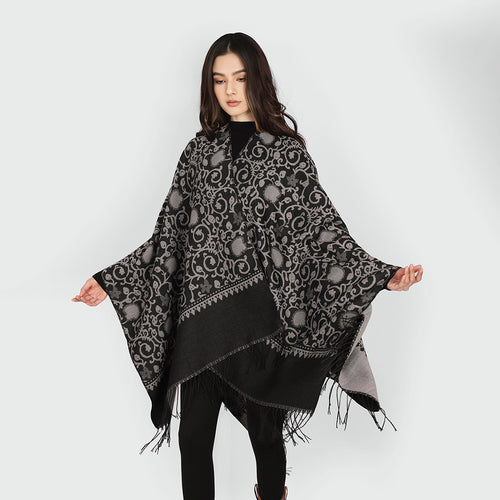 Damen Jacquard-Ruana mit ornamentalem Bordürenmuster und Fransensaum Shop Nory