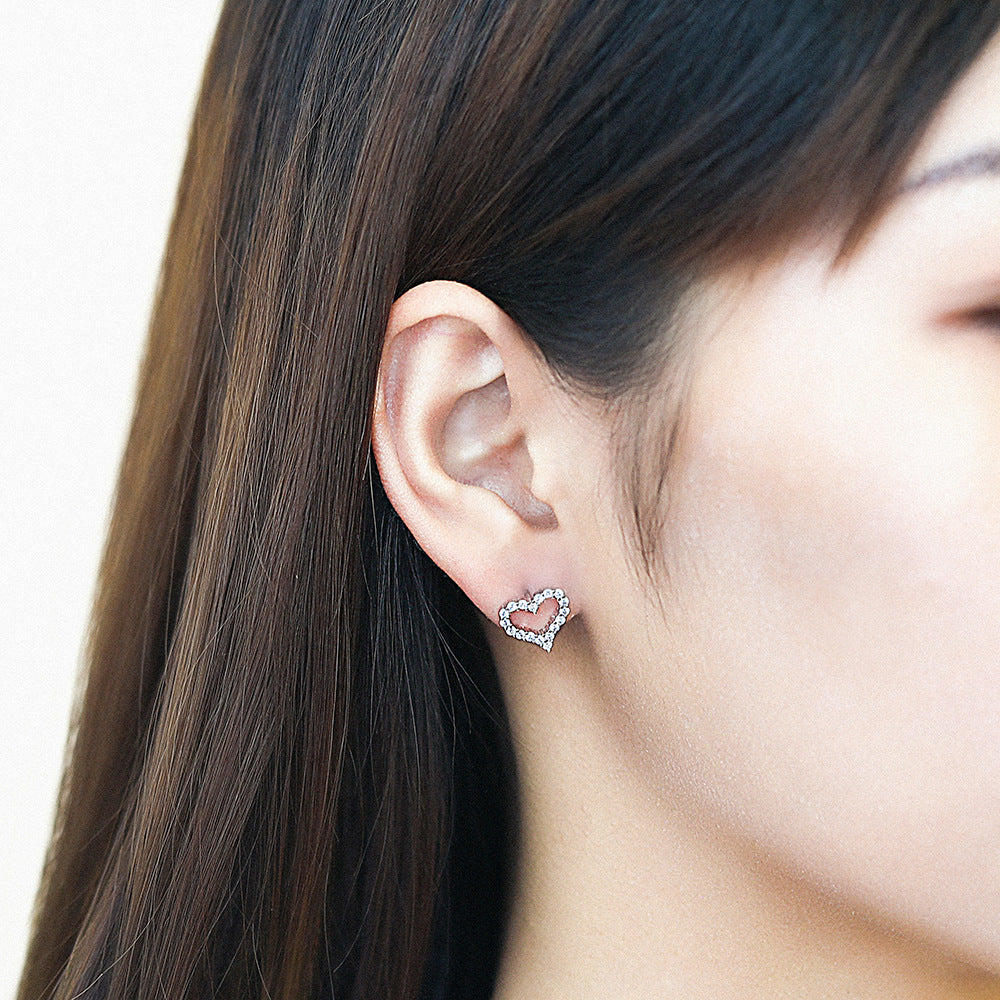 Damen Ohrringe im Herzdesign mit glitzerndem Zirkonia-Besatz Shop Nory