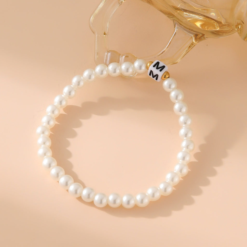 Damen Elegantes Perlenarmband mit personalisierbarem Buchstaben Shop Nory