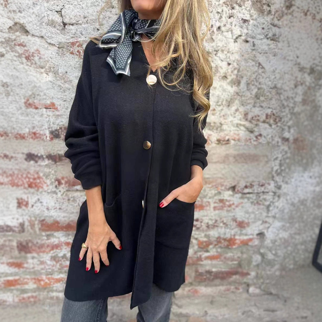 Damen Oversize Strickmantel-Cardigan mit aufgesetzten Taschen und Zierknöpfen Shop Nory