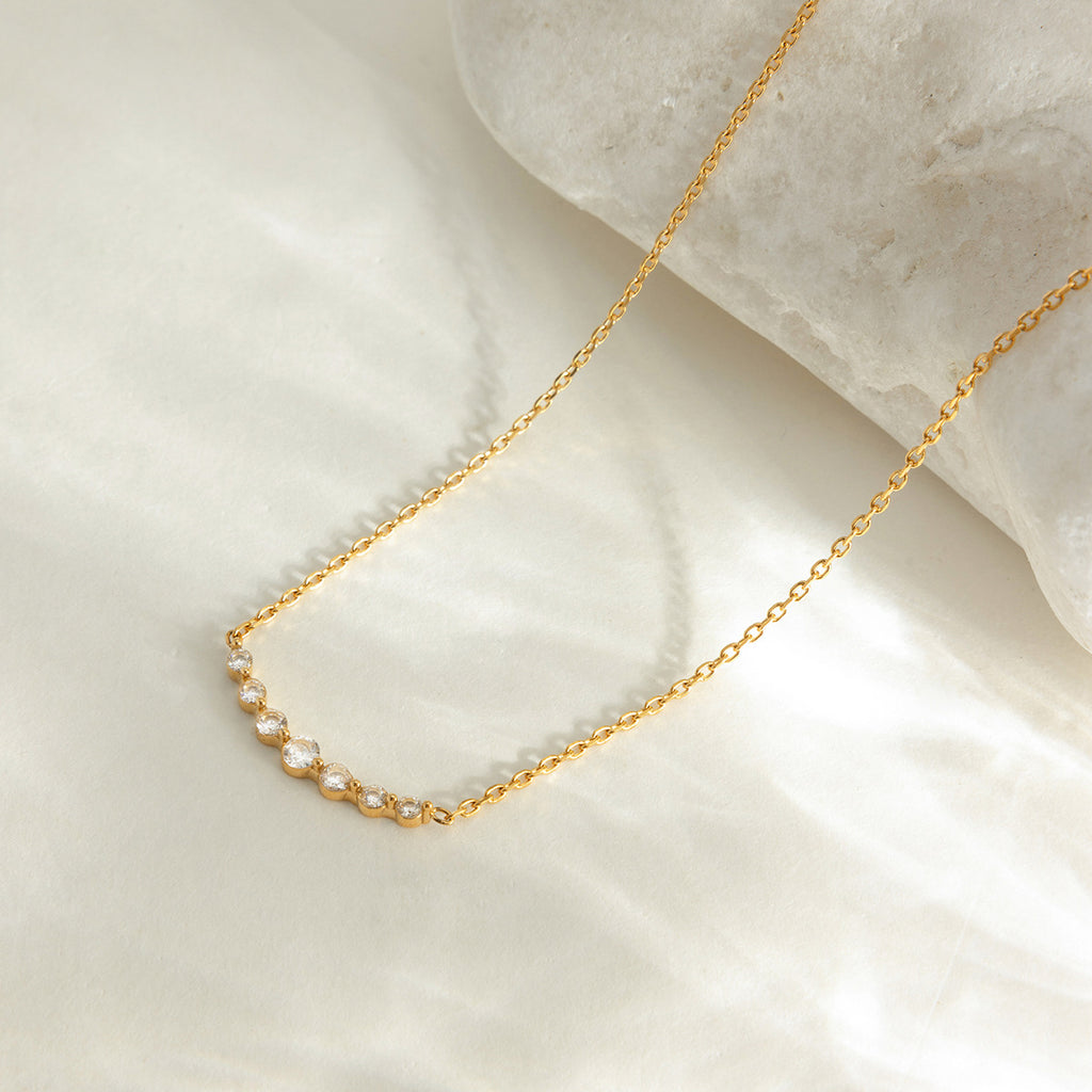Damen Halskette mit funkelnden Zirkonia und verlängerbarem Design Shop Nory