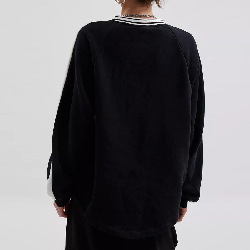 Damen Oversize Sweatshirt mit Raglanärmeln und Kontraststreifen Shop Nory