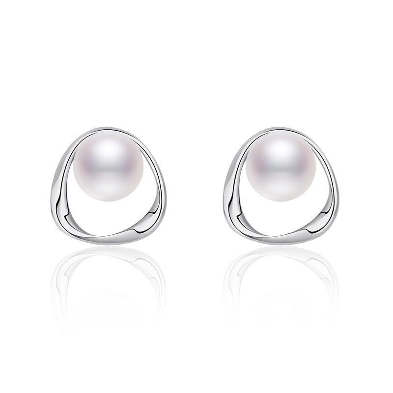 Damen Ohrringe mit hochwertiger Perle und elegantem Design Shop Nory