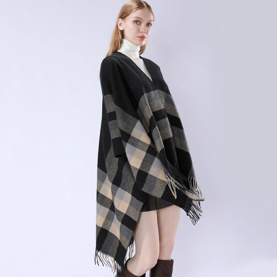 Damen Wollmix-Capeponcho im Oversize-Kimono mit Karomuster und Fransensaum Shop Nory