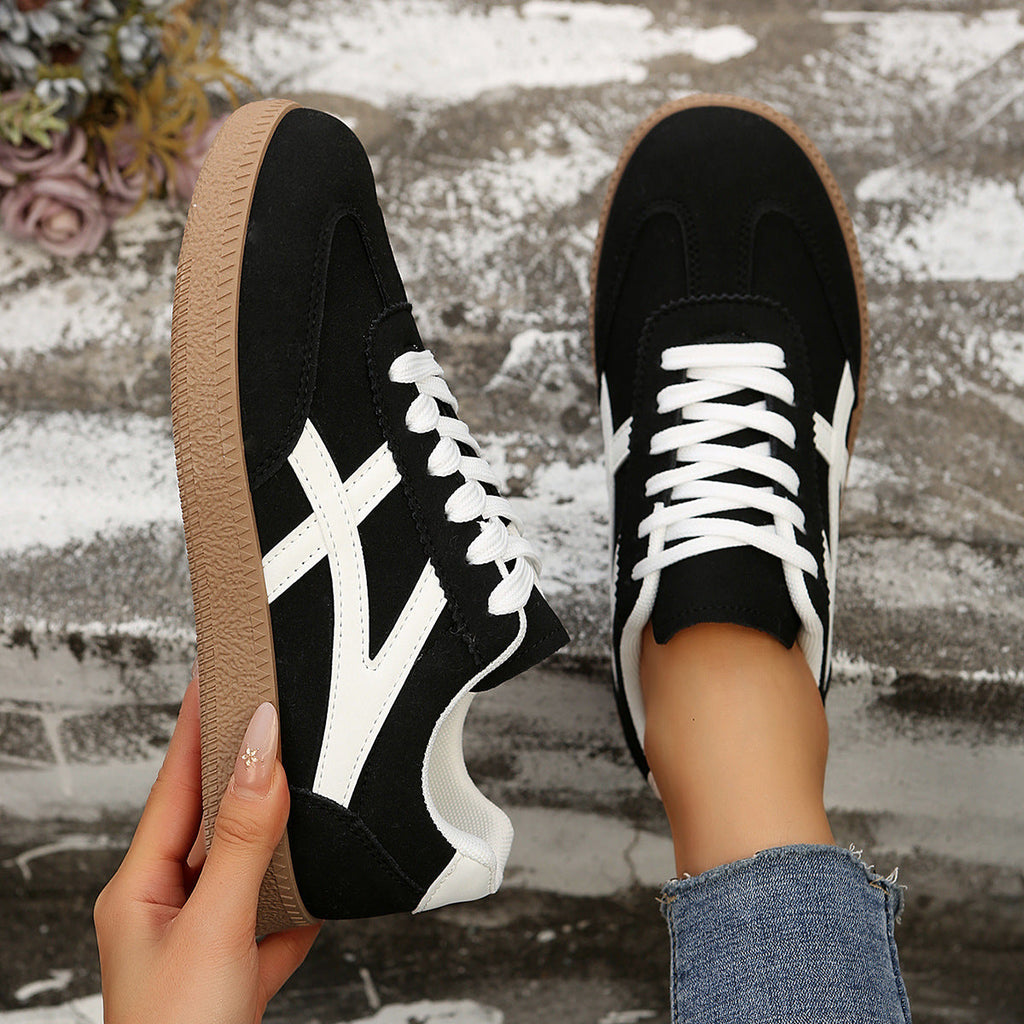 Damen Sneakers im sportlichen Retro-Design mit rutschfester Sohle