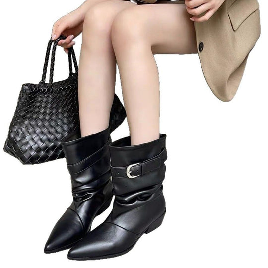 Damen Mid‑Calf Slouch Westernstiefel mit spitzer Zehenpartie, gerafftem Schaft und Zierschnalle Shop Nory